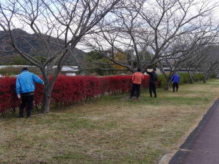 ������Ƃ̍�ƕ��i